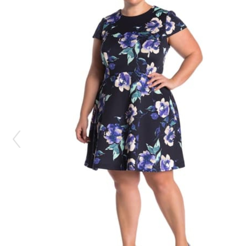 Vince Camuto floral scuba knit dress size 14 NWT